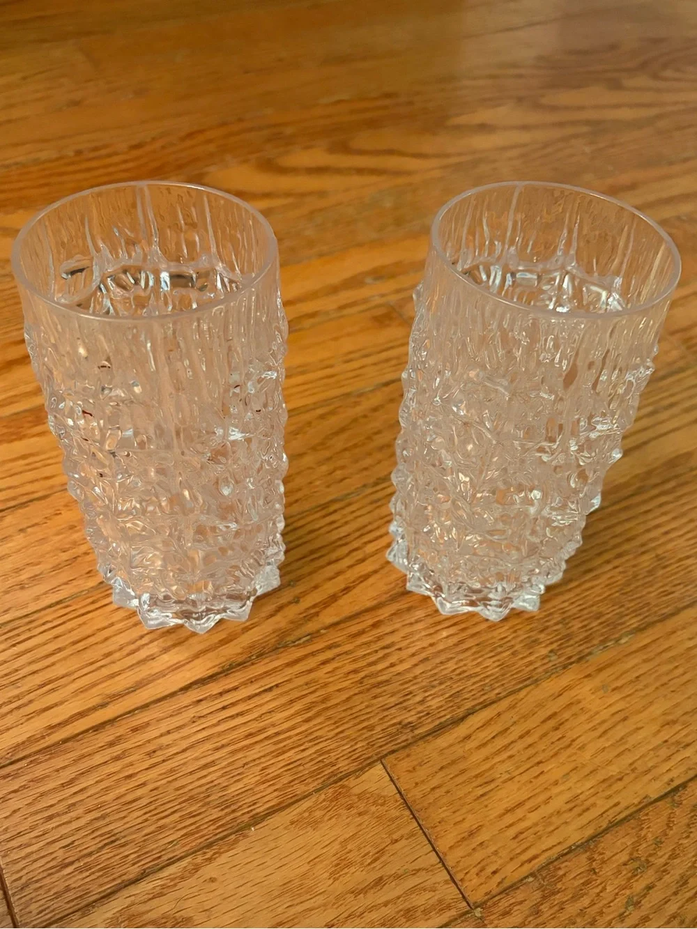 Vintage MCM William Bounds Grainware Lucite  Cracked Ice Set Of 2 Glasses